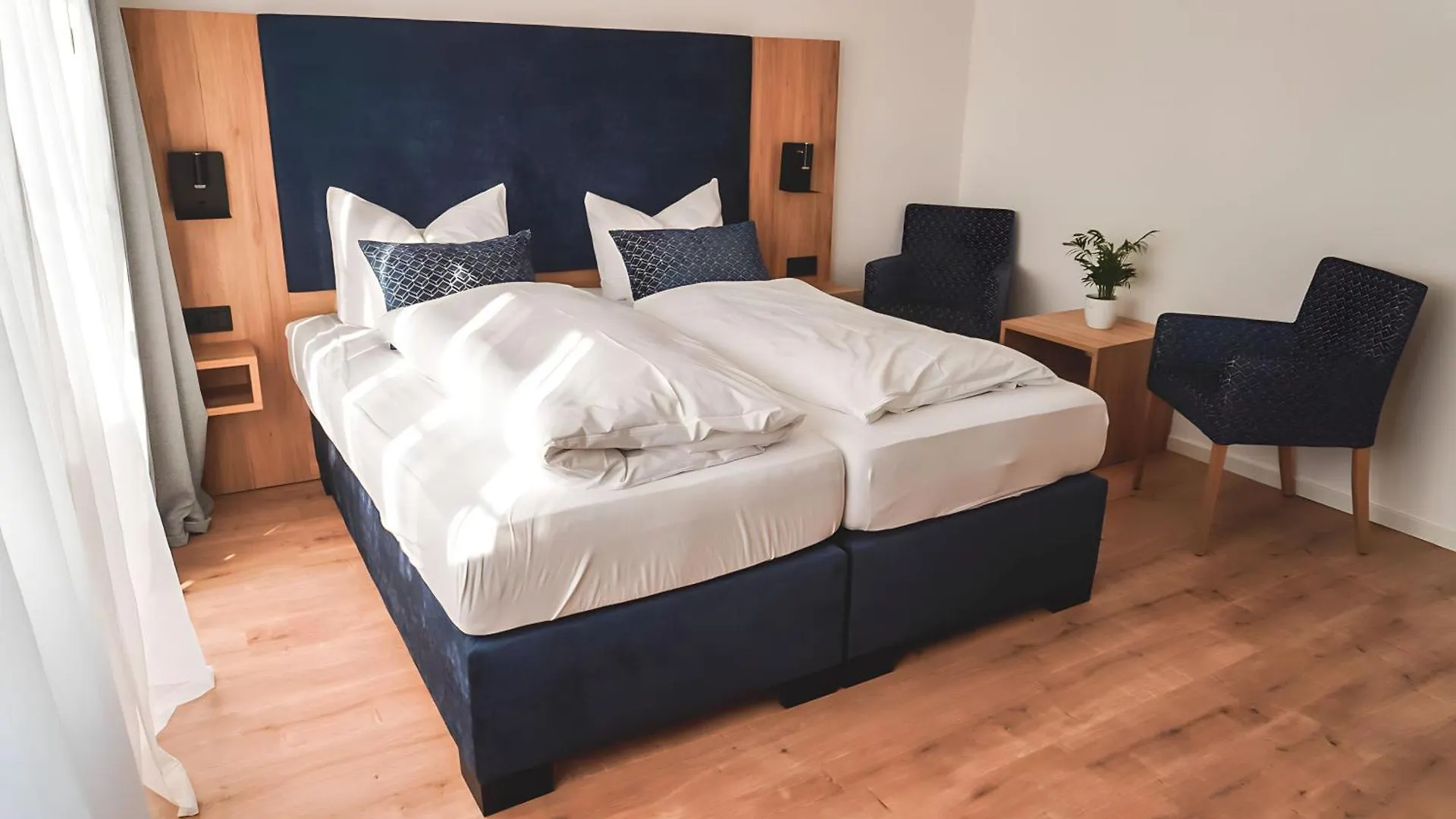 Raffelsteiner Hof Guest House Mornsheim