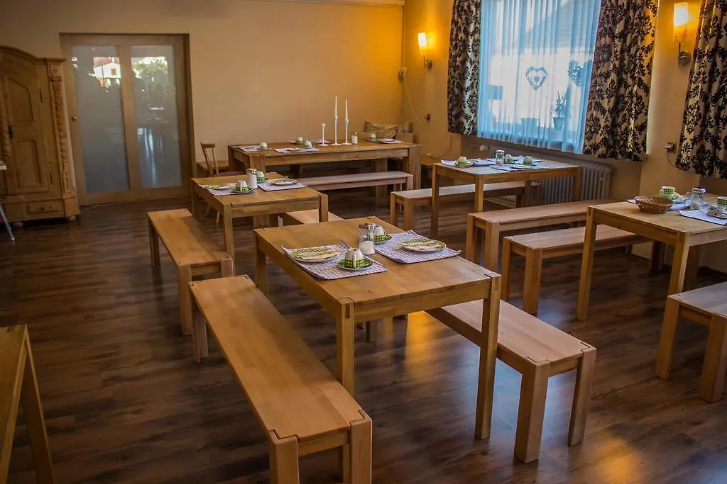 **  Raffelsteiner Hof Guest House Mornsheim Germany
